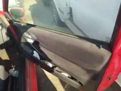 Peça sobressalente para automóvel em segunda mão FORRA / REVESTIMENTO DA PORTA DIANTEIRA DIREITA por FIAT STILO MULTI WAGON (192) 937A5000 Referências OEM IAM   
