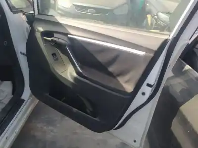 Автозапчасти б/у ЗАМОК ПЕРЕДНЕЙ ПРАВОЙ ДВЕРИ за TOYOTA VERSO (AUR2/ZGR2)  ссылки OEM IAM   