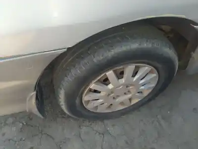 Автозапчастина б/у ШИНА для KIA CARNIVAL II (FL) D/J3 Посилання на OEM IAM   
