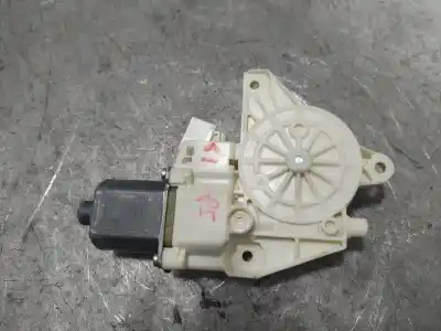 Автозапчастина б/у ДВИГАТЕЛЬ ЗАДНЬОГО ПРАВОГО СКЛА для FORD KA+ (CDU) 2373553 Посилання на OEM IAM A2048200642  