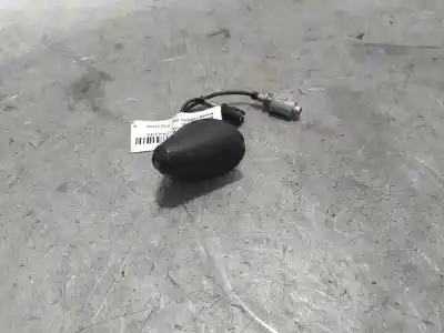 Peça sobressalente para automóvel em segunda mão BASE DA ANTENA por NISSAN PRIMERA TRAV. (P12) YD22DDT Referências OEM IAM 28216AV700  
