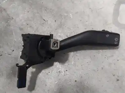 Pièce détachée automobile d'occasion COMMANDE D'ESSUIE GLACE pour SEAT LEON (1M1) 1.6 16 V Références OEM IAM 1K0953519  