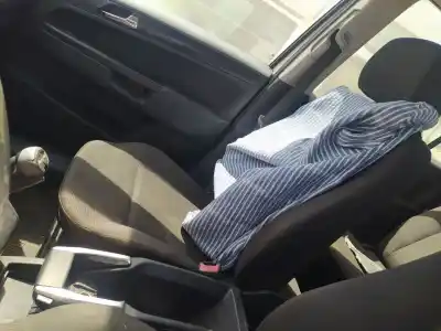 Peça sobressalente para automóvel em segunda mão ASSENTO DIANTEIRO DIREITO por OPEL ZAFIRA B A17DTJ Referências OEM IAM   