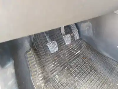 Second-hand car spare part brake pedal for opel zafira b a17dtj oem iam references 