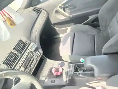 Автозапчастина б/у центральний подлокник для BMW SERIE 3 COMPACTO (E46) N42B18 Посилання на OEM IAM   