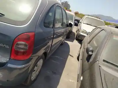 Автозапчасти б/у правый задний фонарь за CITROEN XSARA PICASSO (N68) 2.0 HDI ссылки OEM IAM   