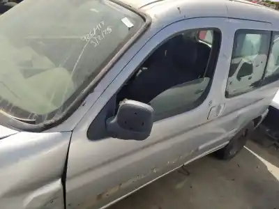 Автозапчасти б/у левая передняя наружная ручка за citroen berlingo 2.0 hdi cat (rhy / dw10td) ссылки oem iam 