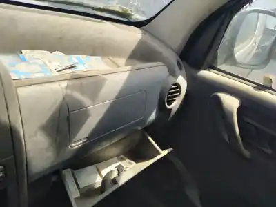 Автозапчасти б/у бардачок за citroen berlingo 2.0 hdi cat (rhy / dw10td) ссылки oem iam 