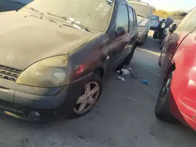 Автозапчастина б/у ліва фара для RENAULT CLIO II FASE II (B/CB0) K9K702 Посилання на OEM IAM   