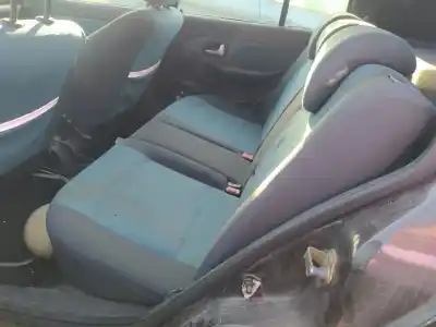 Автозапчасти б/у сиденья задние справа за RENAULT CLIO II FASE II (B/CB0) K9K702 ссылки OEM IAM   