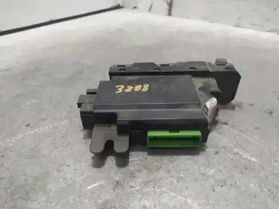 Автозапчастина б/у передній правий віконний вимикач для volvo xc90 i (275) d5 awd посилання на oem iam 30739981  