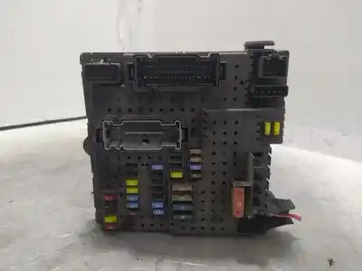 Second-hand car spare part fuse box unit for volvo xc90 i (275) d5 awd oem iam references 28017881