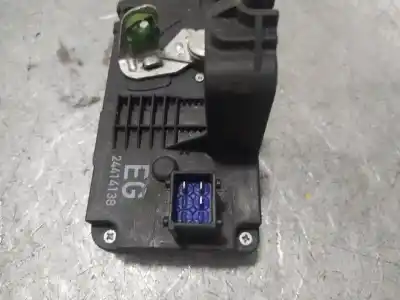 Peça sobressalente para automóvel em segunda mão fechadura da porta traseira esquerda por opel corsa c z13dt referências oem iam 24414138  
