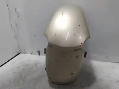 Piesă de schimb auto la mâna a doua APARATOARE ROTI FATÃ DREAPTA pentru PIAGGIO (VESPA) X 8 M362M Referințe OEM IAM 598289  
