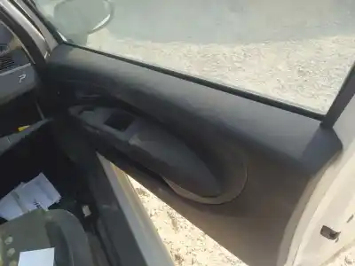 Peça sobressalente para automóvel em segunda mão FORRA / REVESTIMENTO DA PORTA DIANTEIRA DIREITA por DAEWOO MATIZ (M100, M150) 1.0 Referências OEM IAM   