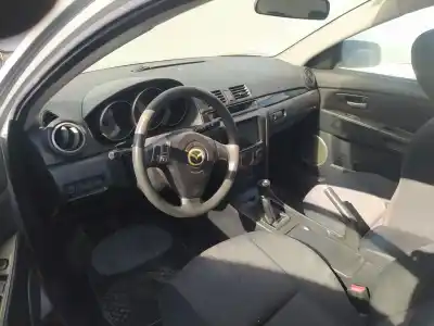 Second-hand car spare part DASHBOARD for MAZDA 3 SEDÁN (BK)  OEM IAM references   