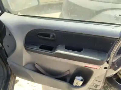 İkinci el araba yedek parçası SAG ÖN KAPI KILIDI için HYUNDAI TRAJET (FO)  OEM IAM referansları   