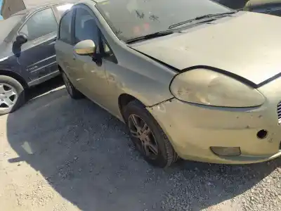 Pezzo di ricambio per auto di seconda mano PARAURTI ANTERIORE per FIAT GRANDE PUNTO (199)  Riferimenti OEM IAM   