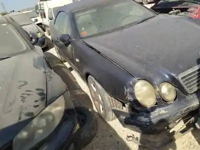Автозапчасти б/у правая фара за MERCEDES-BENZ CLASE CLK (W208) CABRIO M112940 ссылки OEM IAM   