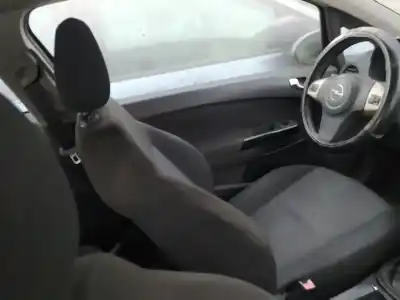 Second-hand car spare part left front seat for opel corsa c [z12xep oem iam references 