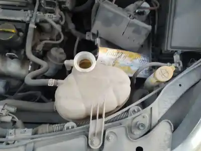 Second-hand car spare part coolant expansion tank for opel corsa c [z12xep oem iam references 