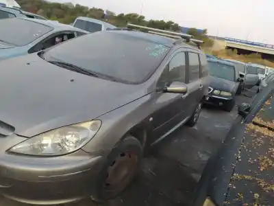 Автозапчасти б/у левая фара за PEUGEOT 307 BREAK (3E) 2.0 HDI 90 ссылки OEM IAM   