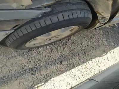 Tweedehands auto-onderdeel Knokkel Rechts Achter voor RENAULT SCÉNIC I MONOSPACE (JA0/1_, FA0_) 1.9 DCI (JA05, JA1F) OEM IAM-referenties   