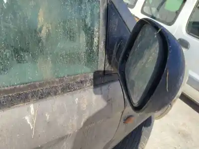 Автозапчасти б/у задний вид справа за chrysler voyager iv (rg, rs) 2.8 crd ссылки oem iam 