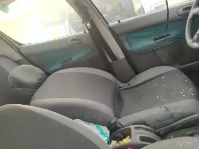 Автозапчастина б/у передній лівий ремін безпеки для peugeot 206 wjz посилання на oem iam 