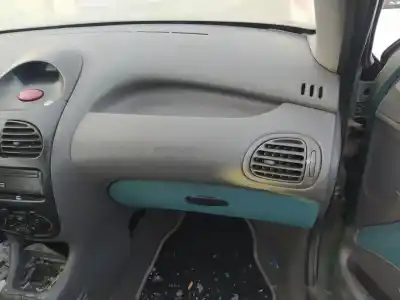 Автозапчастина б/у бардачок для peugeot 206 wjz посилання на oem iam 