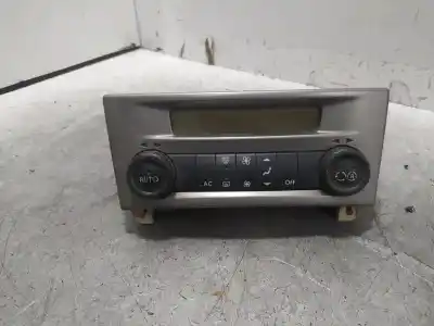 Peça sobressalente para automóvel em segunda mão COMANDO DE SOFAGEM (CHAUFFAGE / AR CONDICIONADO)  por RENAULT LAGUNA II (BG0) F9Q670 Referências OEM IAM 8200001901  