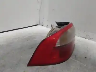 Peça sobressalente para automóvel em segunda mão FAROLIM TRASEIRO ESQUERDO por RENAULT LAGUNA II (BG0) F9Q670 Referências OEM IAM 8200002473  