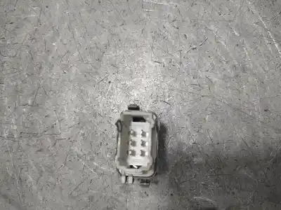 Pezzo di ricambio per auto di seconda mano interruttore per renault laguna ii (bg0/1_) 2.2 dci (bg0f) riferimenti oem iam 2808201  