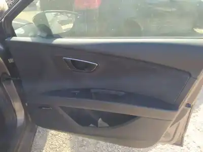 Автозапчасти б/у ВНУТРИ ПЕРЕДНЕЙ ПРАВОЙ РУЧКИ за SEAT LEON SC (5F5) CLH ссылки OEM IAM   