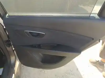 Автозапчасти б/у ВНУТРЕННЯЯ ЗАДНЯЯ ПРАВАЯ РУЧКА за SEAT LEON SC (5F5) CLH ссылки OEM IAM   