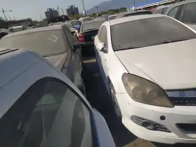 Pezzo di ricambio per auto di seconda mano PARAFANGO ANTERIORE DESTRO per OPEL ASTRA H GTC  Riferimenti OEM IAM   