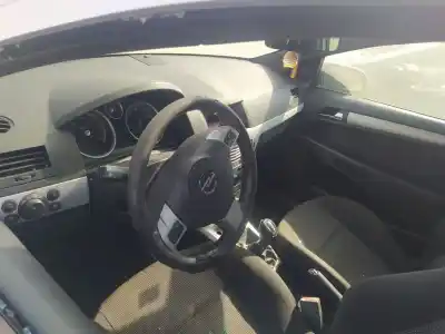 Автозапчастина б/у панель приладів для opel astra h gtc a17dtj посилання на oem iam 