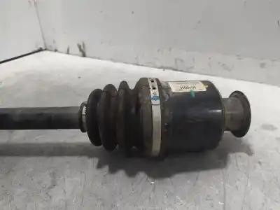 Pezzo di ricambio per auto di seconda mano trasmissione anteriore destra per ssangyong korando 2.3 tdi riferimenti oem iam 4132037000  