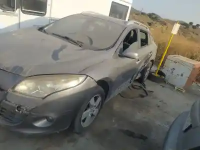 Recambio de automóvil de segunda mano de PARAGOLPES DELANTERO para RENAULT MEGANE III SPORT TOURER  referencias OEM IAM   
