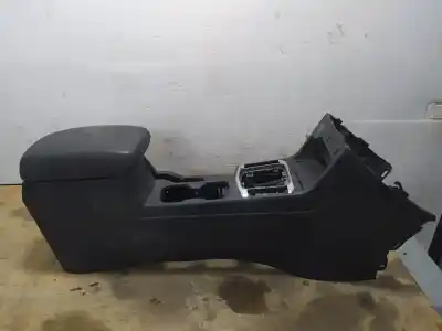 Автозапчастина б/у центральна консоль для ssangyong korando 2.3 tdi посилання на oem iam 7796337010