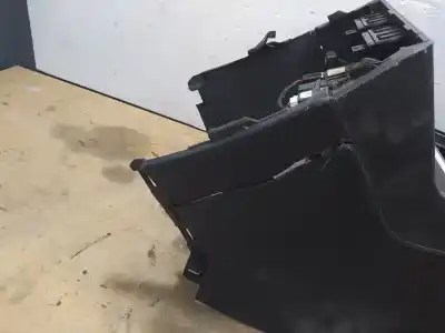 Pezzo di ricambio per auto di seconda mano console centrale per ssangyong korando 2.3 tdi riferimenti oem iam 7796337010  