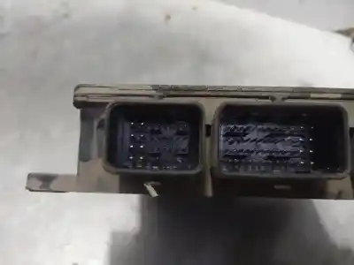 Автозапчастина б/у ебу контролер двигуна для renault clio ii fase ii (b/cb0) k9k702 посилання на oem iam 8200331477  