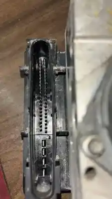 Pezzo di ricambio per auto di seconda mano abs per renault scénic ii (jm0/1_) 2.0 (jm05, jm0u, jm1n, jm1u, jm2v) riferimenti oem iam 0265950770  