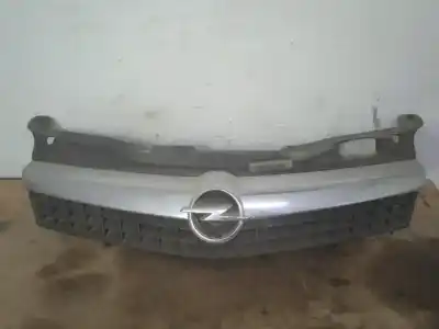 Автозапчасти б/у передняя решетка за OPEL ASTRA J BERLINA 5P 1.6 Excellence ссылки OEM IAM 13247083  
