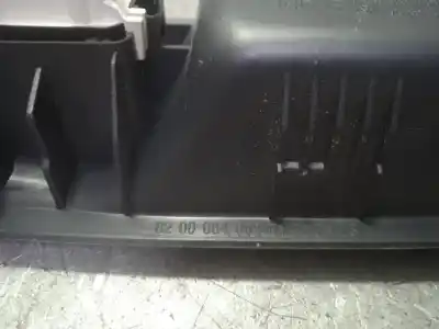 Автозапчасти б/у выключатель переднего правого окна за renault clio ii fase ii (b/cb0) df7g7 ссылки oem iam 8200084005  