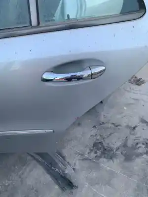 Автозапчасти б/у задняя левая наружная ручка за mercedes-benz clase e bm 211 berlina e 300 cdi bluetec 211.024 ссылки oem iam 
