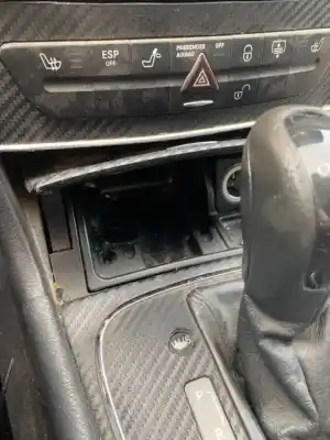 Автозапчасти б/у пепельница за mercedes-benz clase e bm 211 berlina e 300 cdi bluetec 211.024 ссылки oem iam 