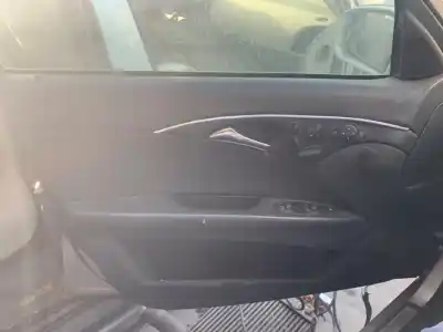 Автозапчасти б/у обивка левой передней двери за mercedes-benz clase e bm 211 berlina e 300 cdi bluetec 211.024 ссылки oem iam 