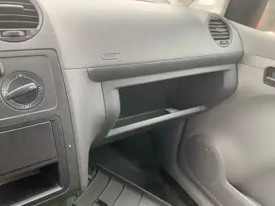 Pièce détachée automobile d'occasion boite à gants pour volkswagen caddy ka/kb (2k) bst références oem iam 