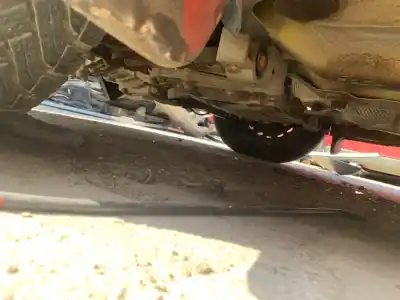 Pièce détachée automobile d'occasion essieu avant pour volkswagen caddy ka/kb (2k) bst références oem iam 